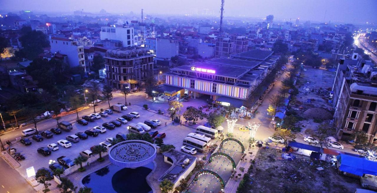 Готель Khach San Phuong Anh Hung Yen Екстер'єр фото